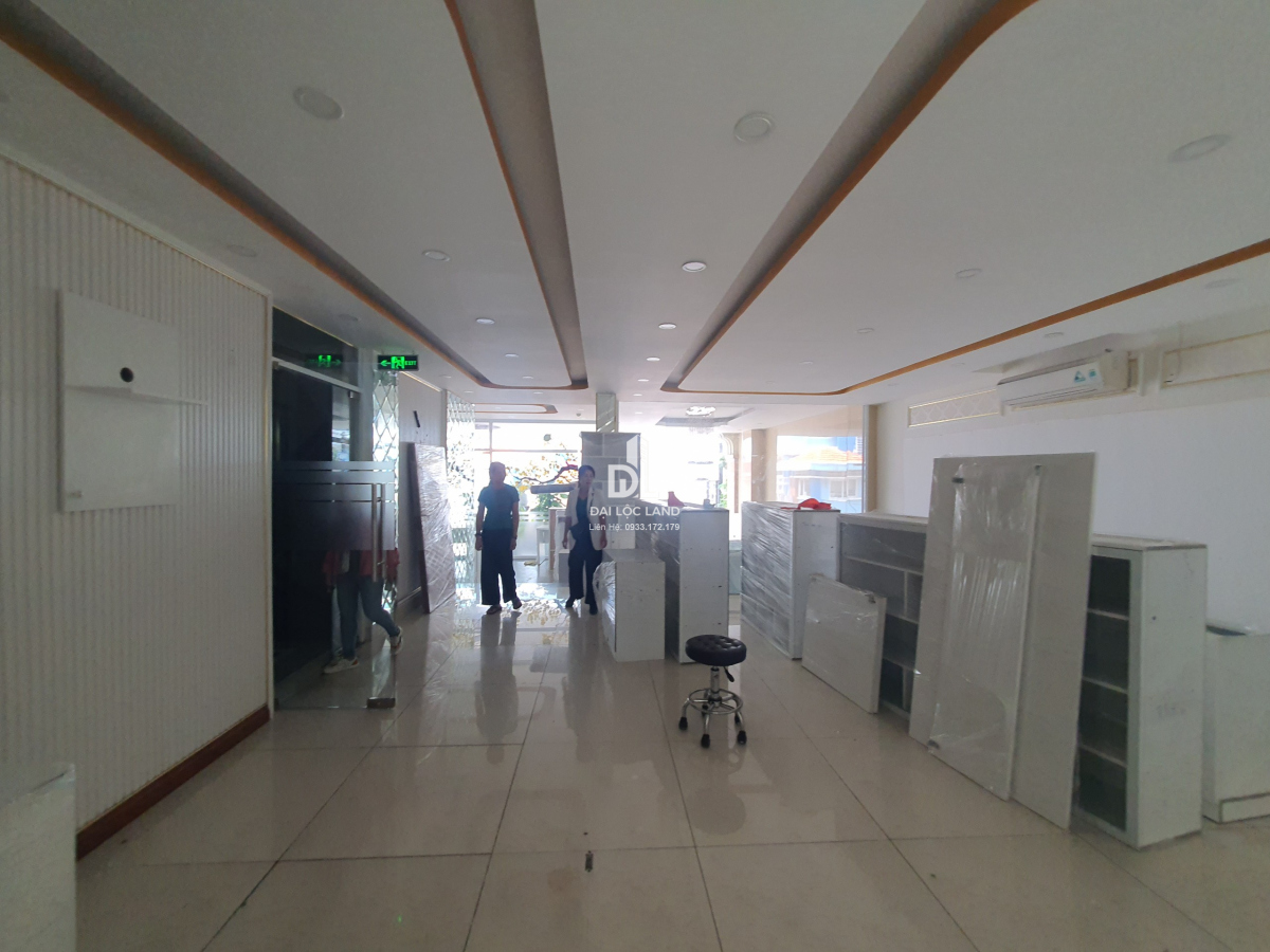 Building 353C Nguyễn Trọng Tuyển