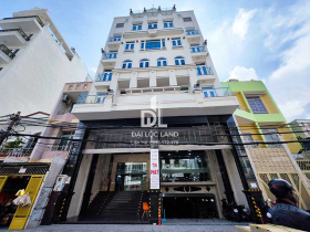 Building 142-146 Phạm Phú Thứ