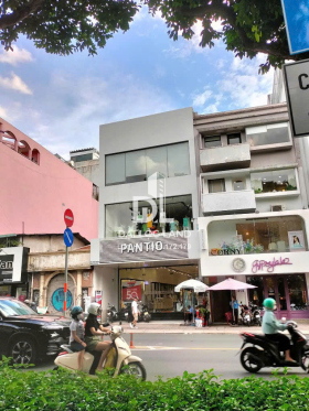 Building 215A-215B Hai Bà Trưng