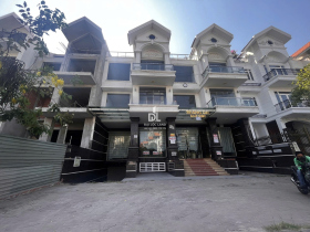 Building 28-30 Hoàng Trọng Mậu