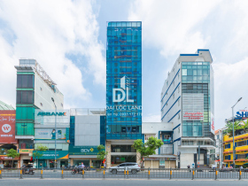 Golden Season Building